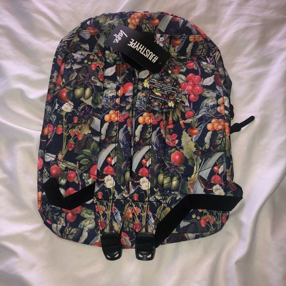 HYPE Floral Orchard Garden Backpack Rucksack - Picture 4 of 8